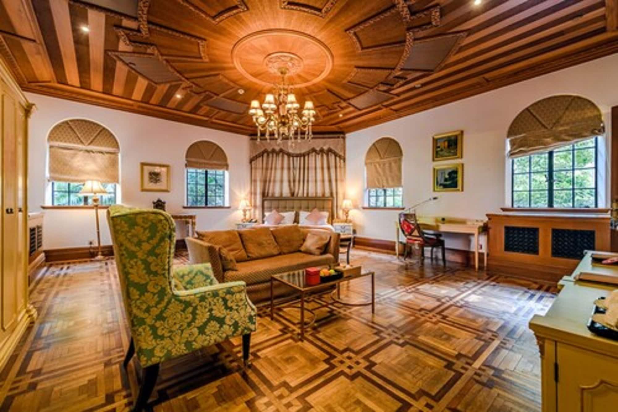Shanghai Moller Villa Hotel - National Historic And Cultural Relics Protection Building Экстерьер фото