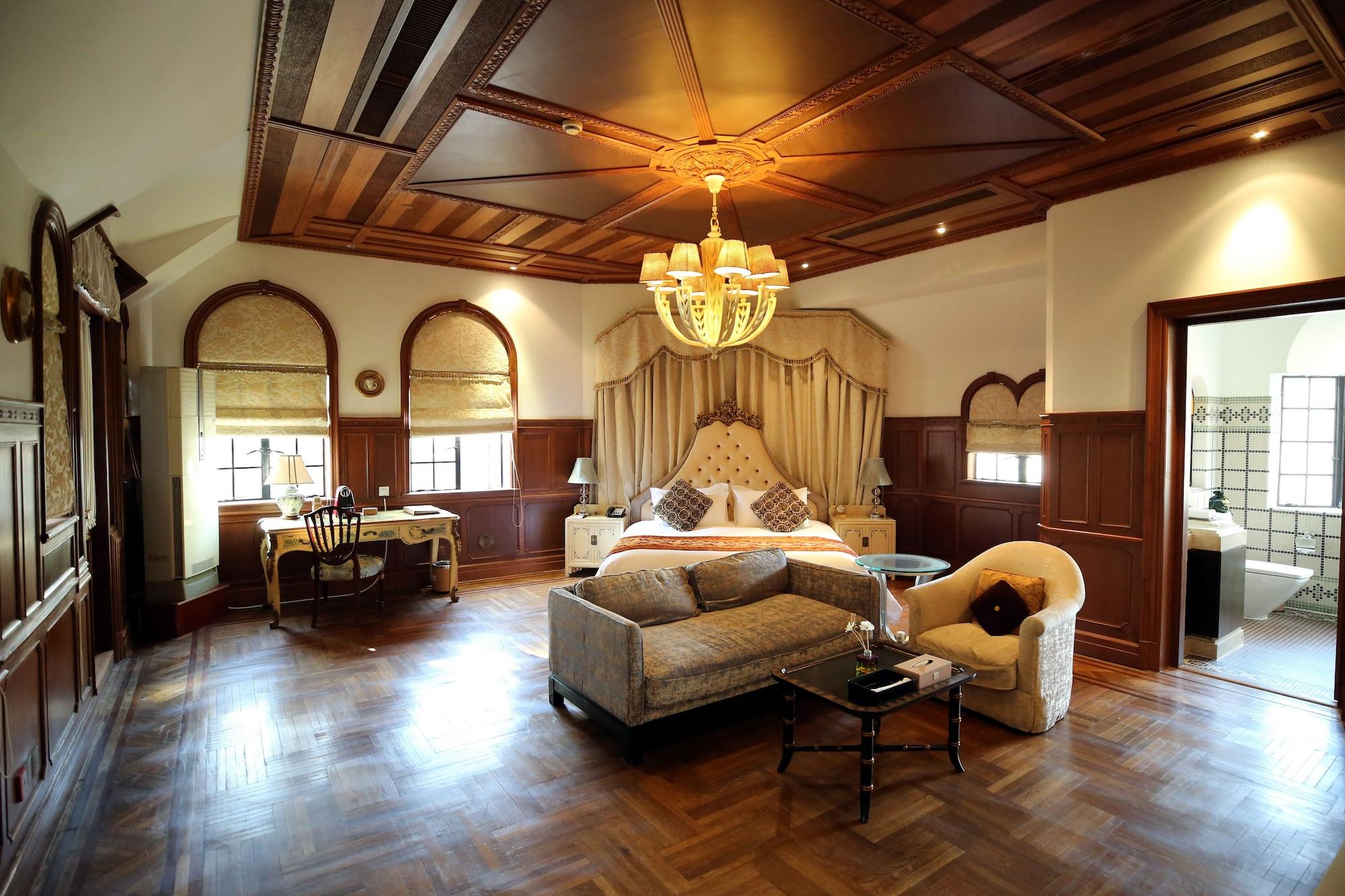 Shanghai Moller Villa Hotel - National Historic And Cultural Relics Protection Building Экстерьер фото
