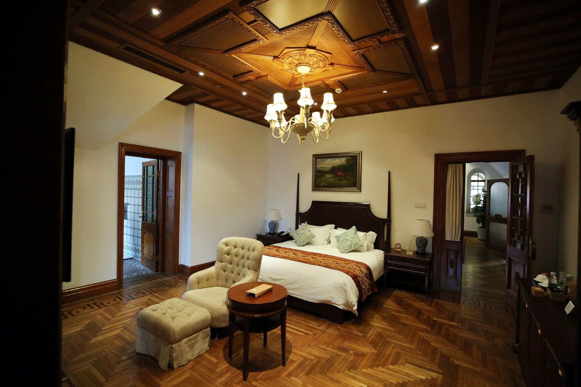 Shanghai Moller Villa Hotel - National Historic And Cultural Relics Protection Building Экстерьер фото