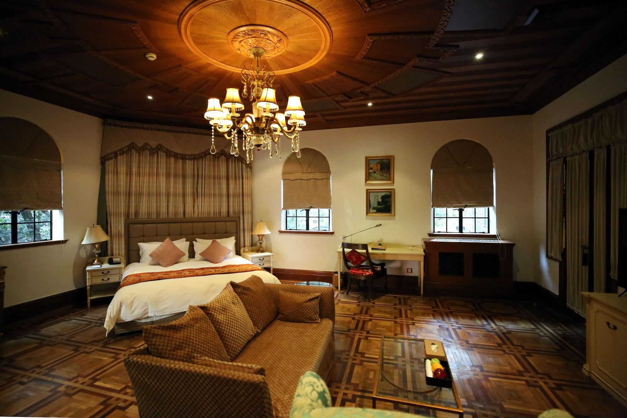Shanghai Moller Villa Hotel - National Historic And Cultural Relics Protection Building Экстерьер фото