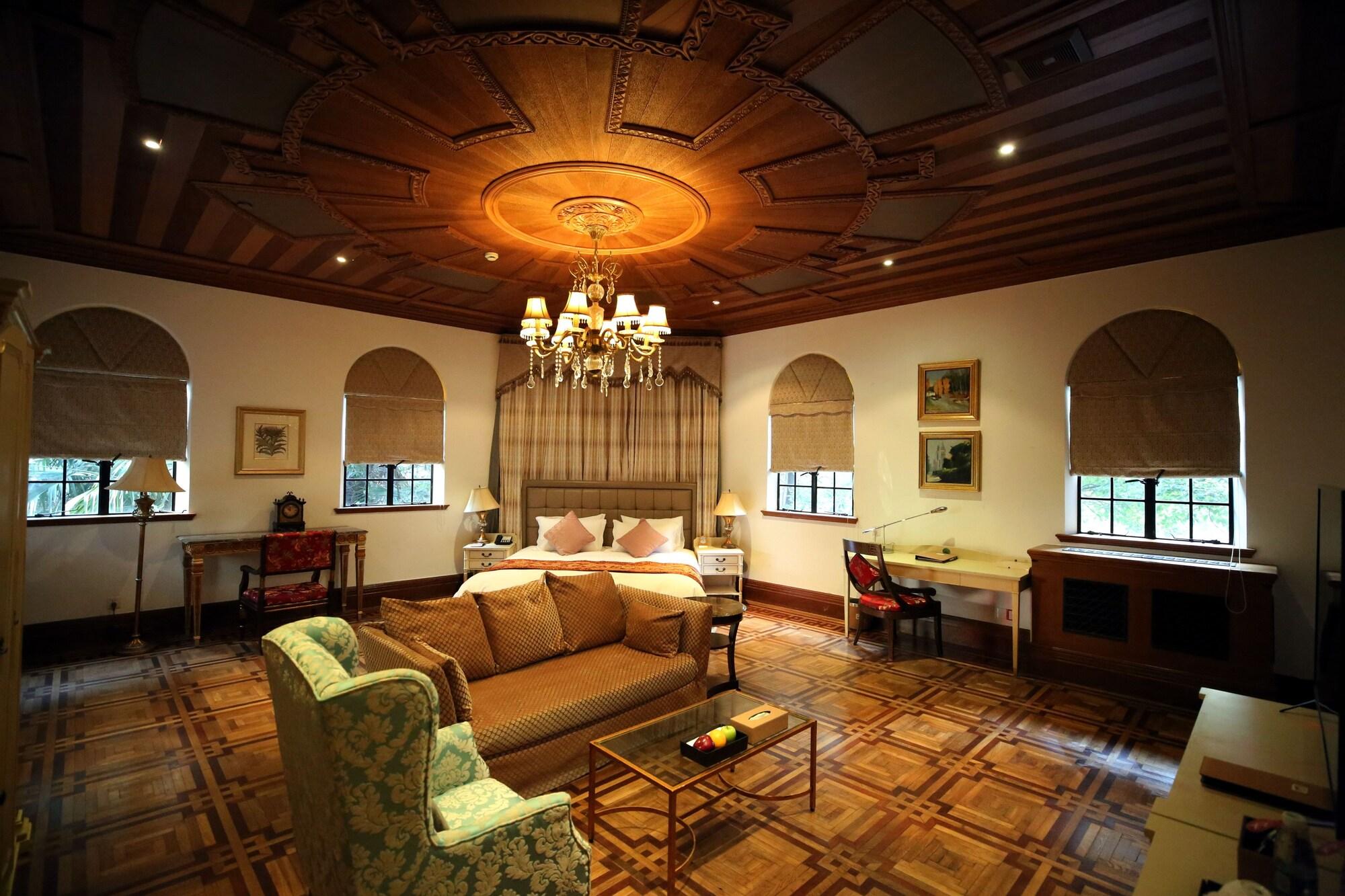 Shanghai Moller Villa Hotel - National Historic And Cultural Relics Protection Building Экстерьер фото