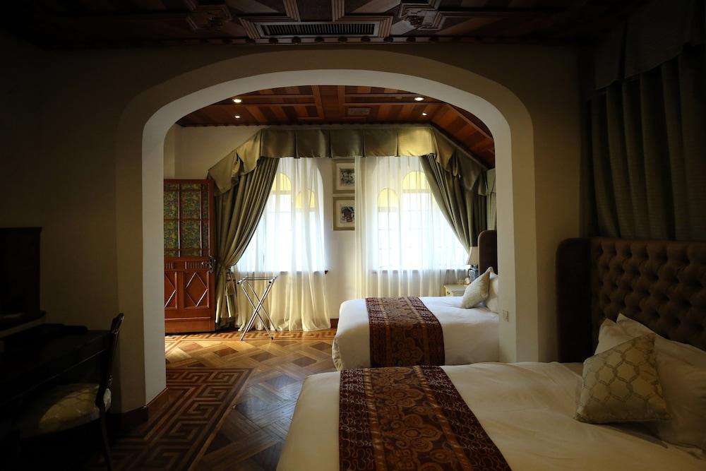 Shanghai Moller Villa Hotel - National Historic And Cultural Relics Protection Building Экстерьер фото