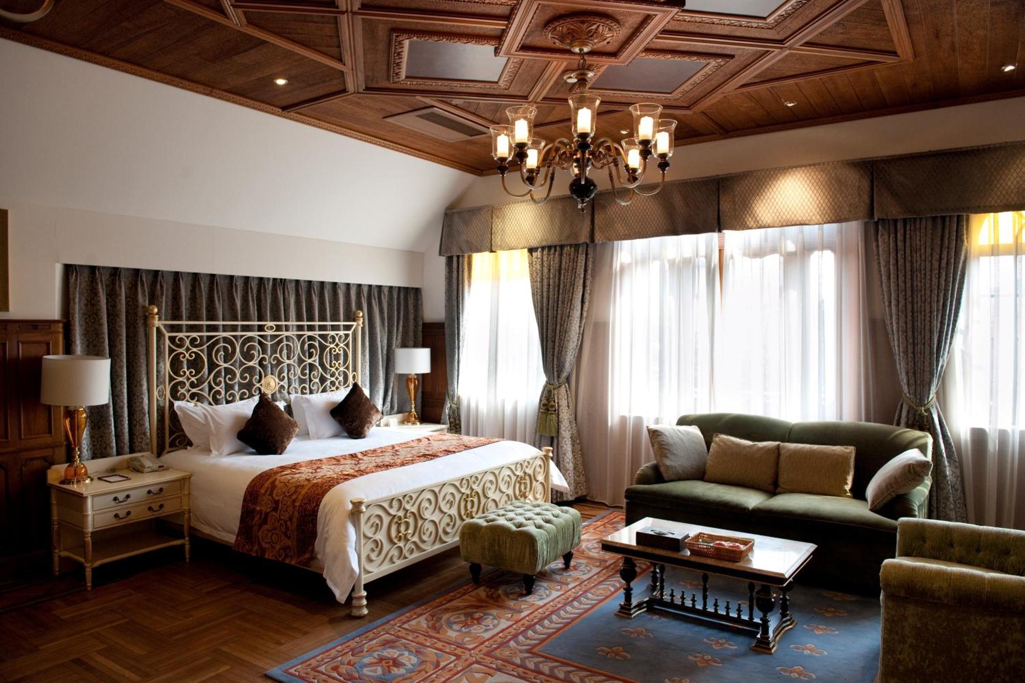 Shanghai Moller Villa Hotel - National Historic And Cultural Relics Protection Building Экстерьер фото