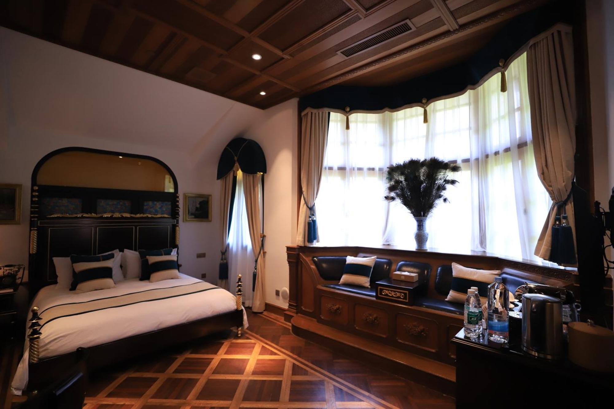 Shanghai Moller Villa Hotel - National Historic And Cultural Relics Protection Building Экстерьер фото