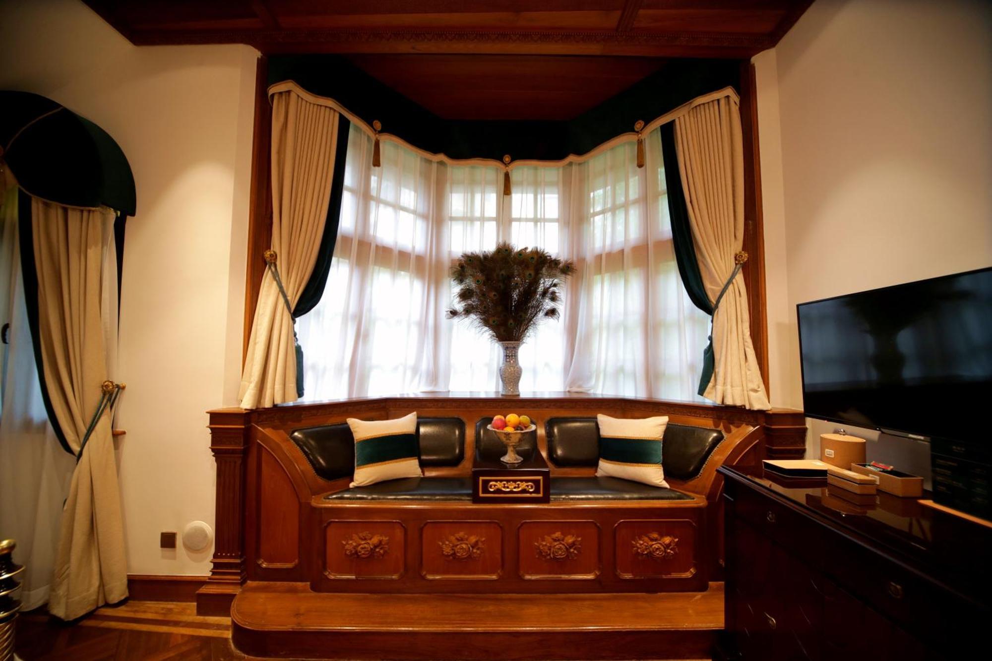 Shanghai Moller Villa Hotel - National Historic And Cultural Relics Protection Building Экстерьер фото